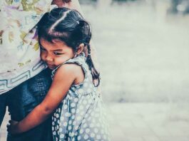 Conseils pratiques pour aider votre enfant à surmonter sa timidité
