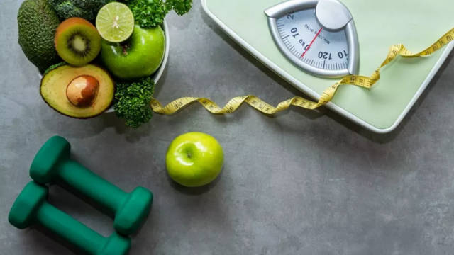 Comment perdre du poids de manière saine et durable : Conseils pratiques et plans alimentaires Comment perdre du poids de manière saine et durable : Conseils pratiques et plans alimentaires