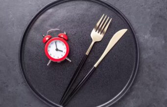 L’essentiel à connaître sur le jeûne intermittent en soirée L'essentiel à connaître sur le jeûne intermittent en soirée