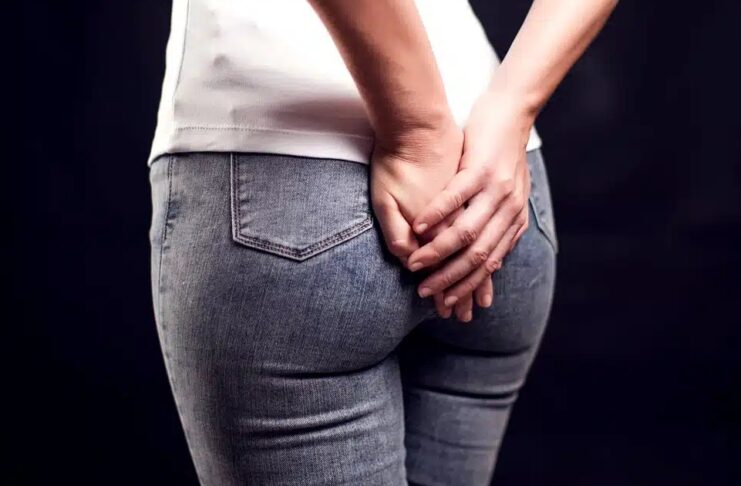 Quatre astuces efficaces pour éliminer définitivement les boutons sur les fesses