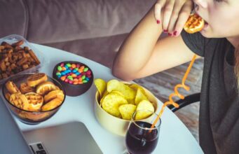 Comment mettre fin au grignotage et aux envies de manger entre les repas ? Comment mettre fin au grignotage et aux envies de manger entre les repas ?