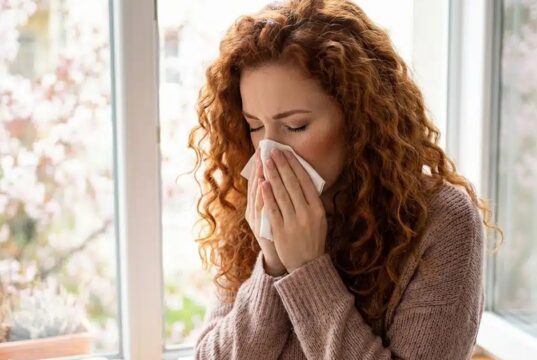 Fatigué des allergies ? Ces 6 gestes essentiels pour préparer votre maison au printemps font toute la différence ! Fatigué des allergies ? Ces 6 gestes essentiels pour préparer votre maison au printemps font toute la différence !